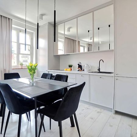 Warsaw Premium Apartments Old Town Екстер'єр фото
