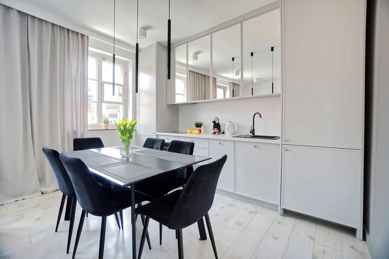Warsaw Premium Apartments Old Town Екстер'єр фото