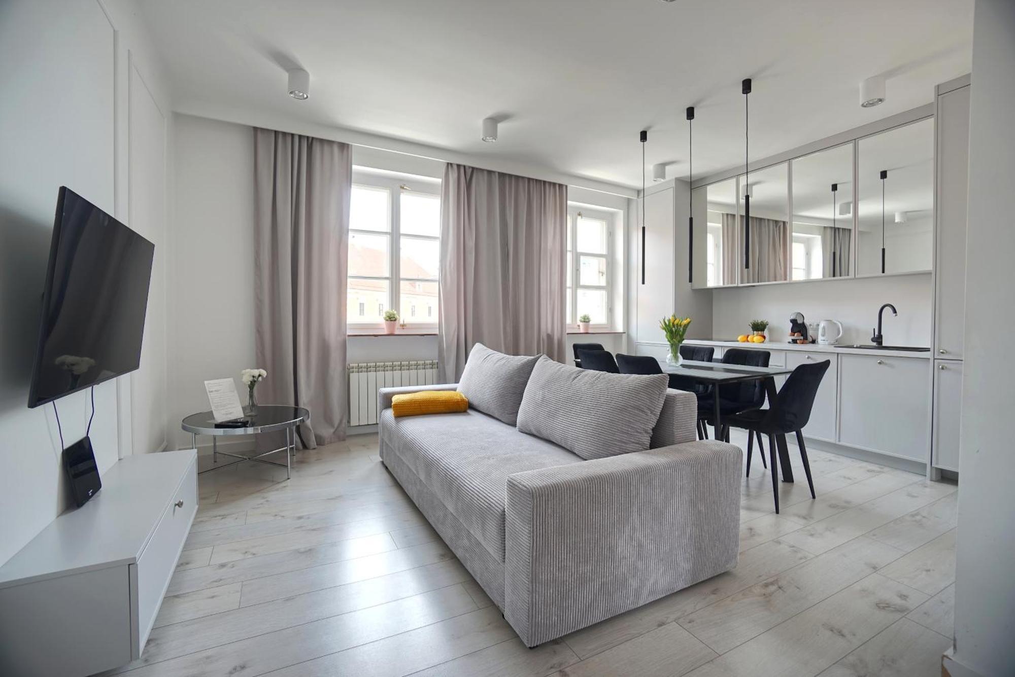 Warsaw Premium Apartments Old Town Екстер'єр фото