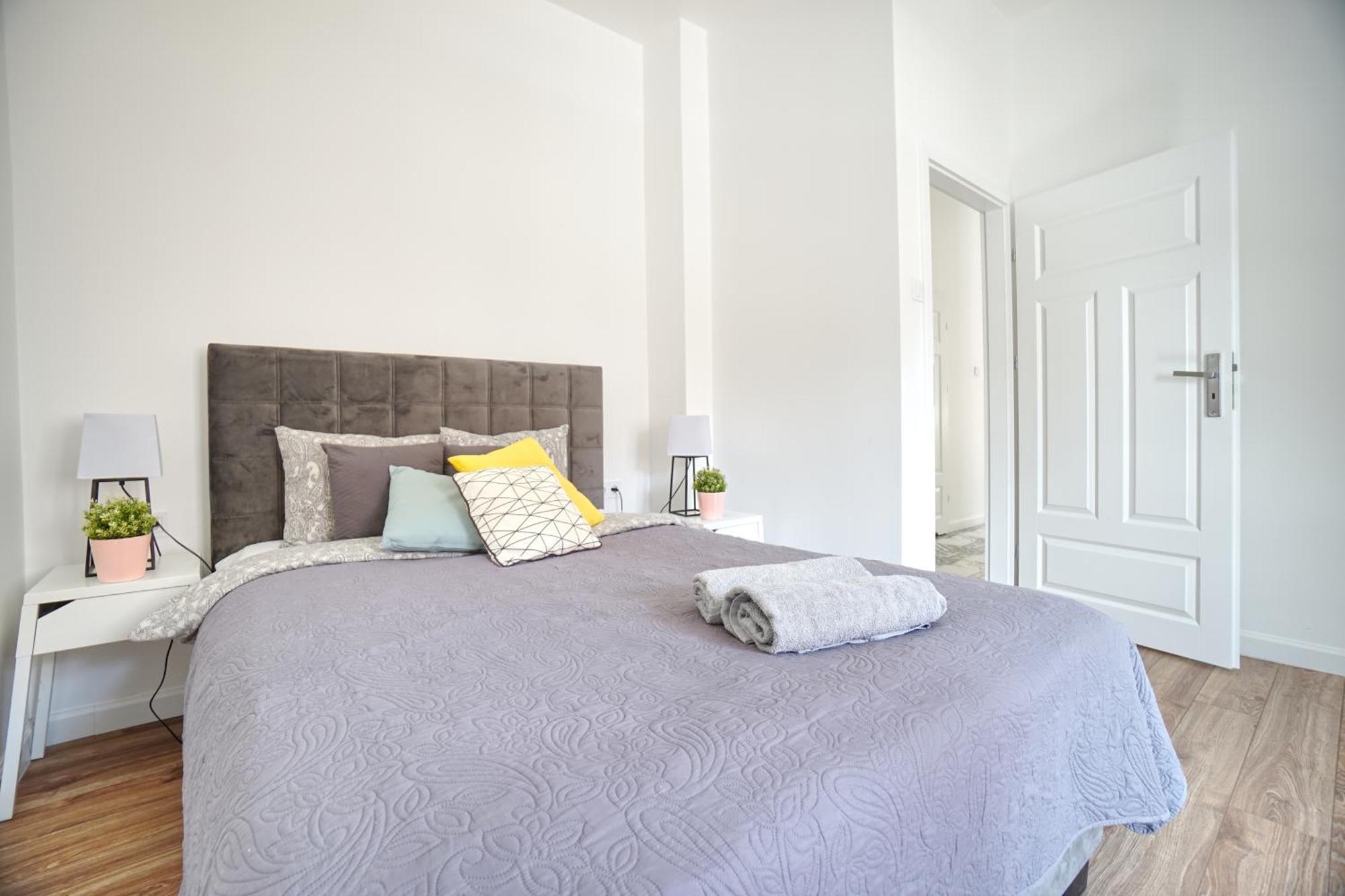 Warsaw Premium Apartments Old Town Екстер'єр фото