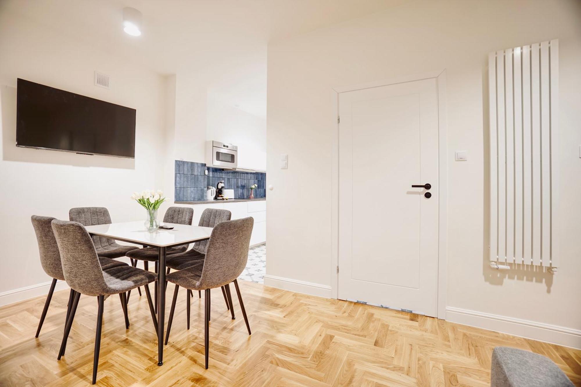 Warsaw Premium Apartments Old Town Екстер'єр фото